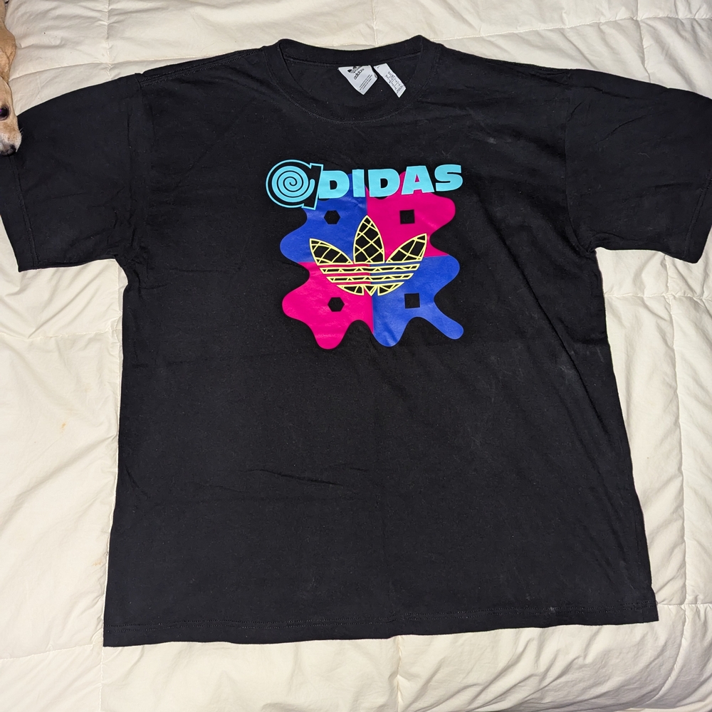 Adidas Glow In The Dark Black Graphic T-Shirt - Picture 1 of 4